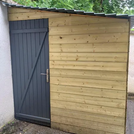 De Johann Besse-et-Saint-Anastaise